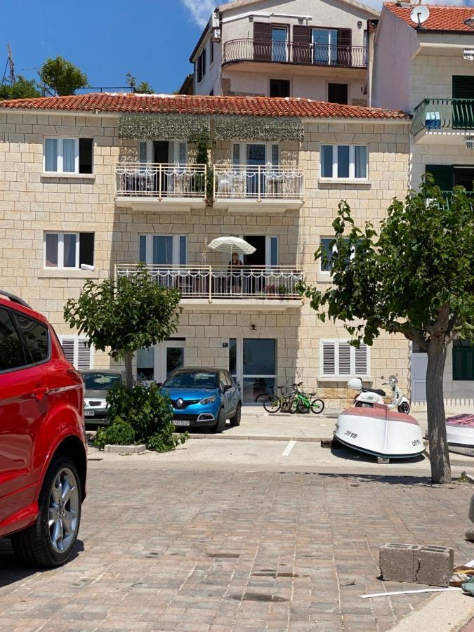 Villa Leo Beach Apartment Podgora Luaran gambar